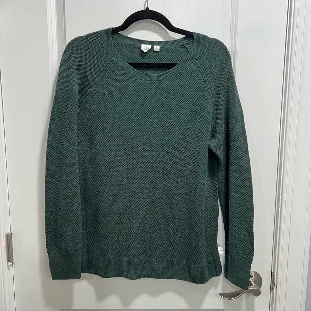 Gap Crewneck Sweater - Size L